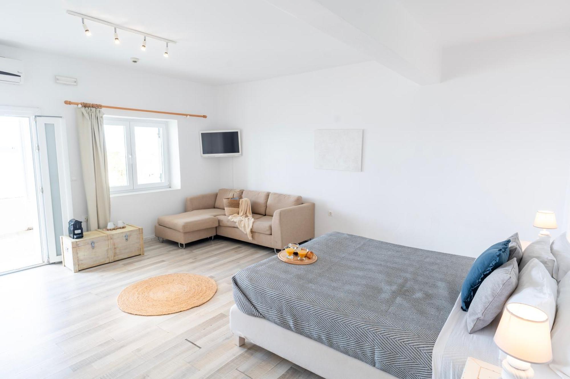 With-inn Mykonos 3* Tourlos