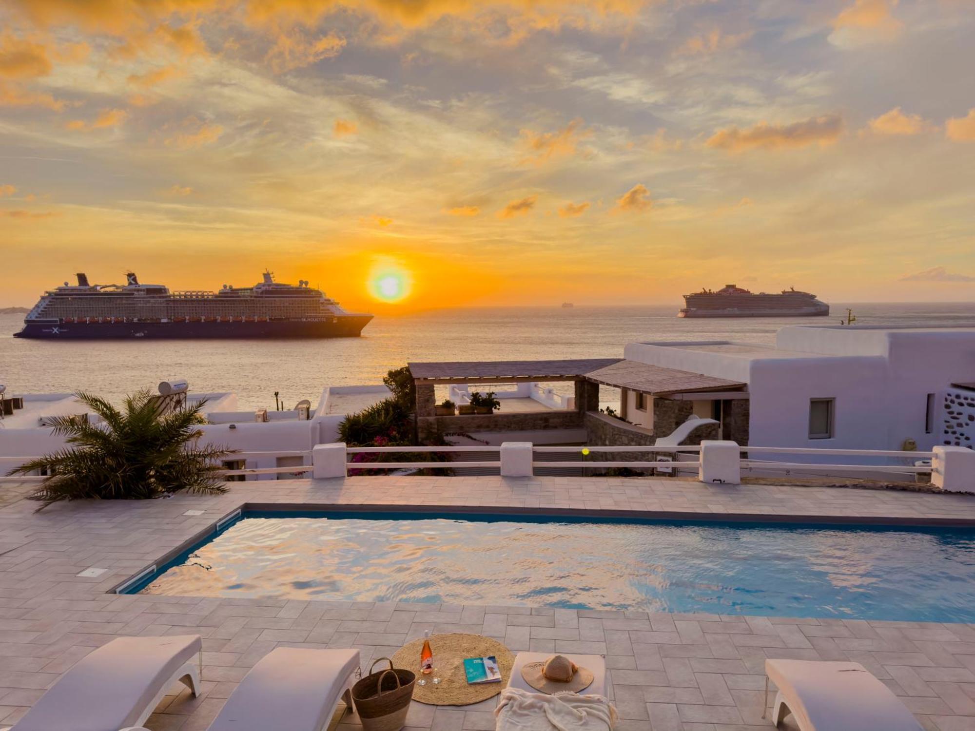 Gasthof With-inn Mykonos Tourlos